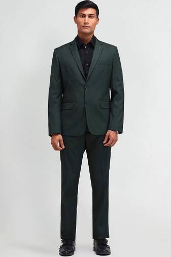 Tailored fit single-breasted two piece suit