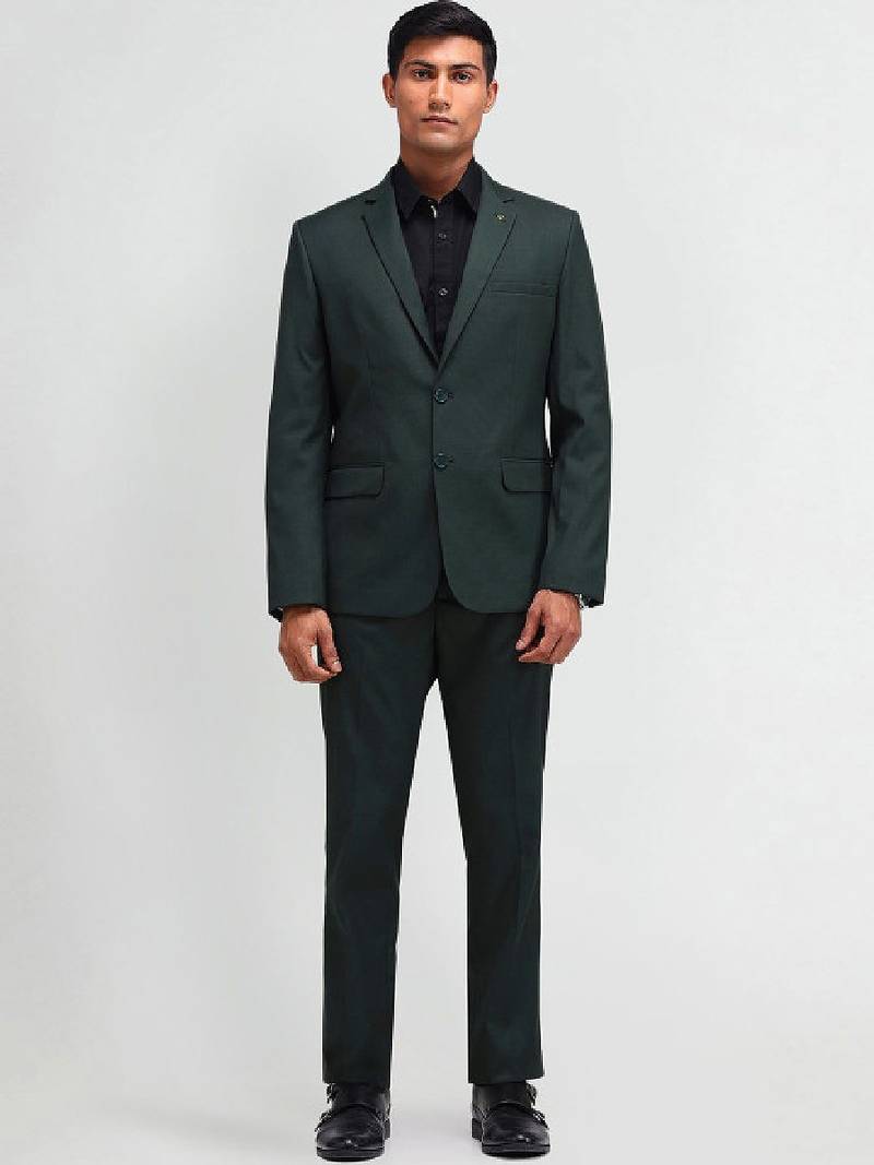 Tailored fit single-breasted two piece suit
