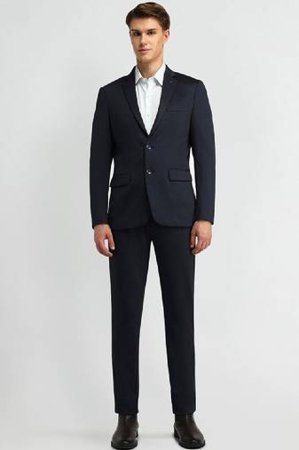 Men slim-fit single-breasted blazer and trousers two-piece formal suit