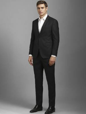 Textured slim-fit notched lapel single-breasted two-piece suit 3