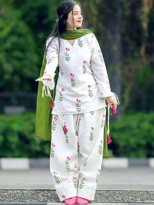 White cotton printed kurti set for women with pant and green dupatta 1
