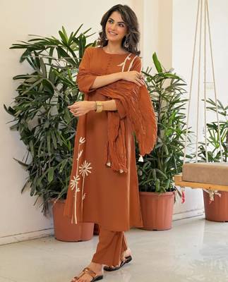 Brown embroidered kurta set for women with dupatta and pant 5