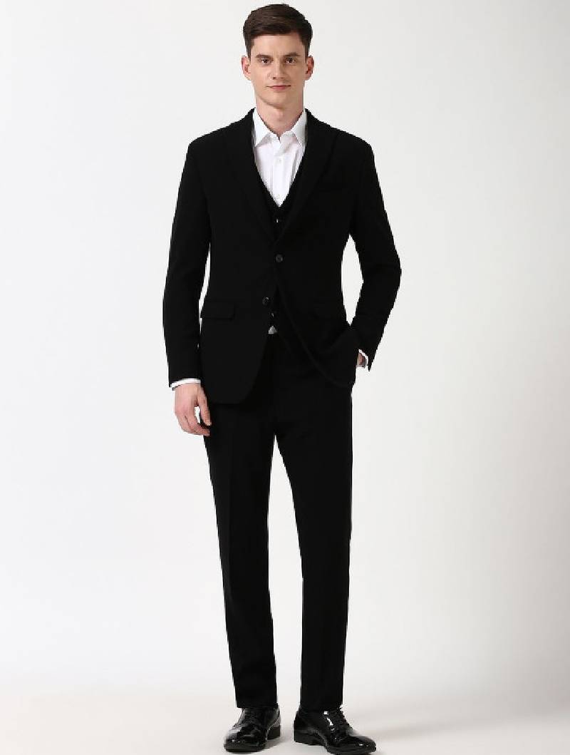 Men slim fit single-breasted three piece formal suit
