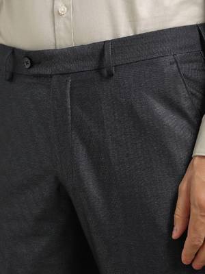 Textured slim fit single-breasted two piece formal suit 3