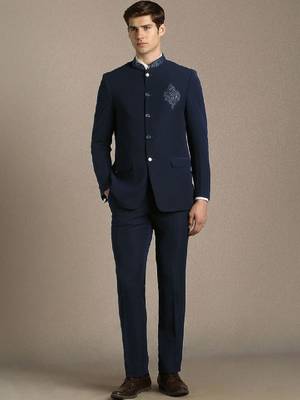 Embroidered notched lapel slim-fit single-breasted two-piece suit 4