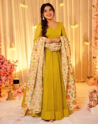Yellow silk blend floral printed anarkali gown with dupatta for women 1