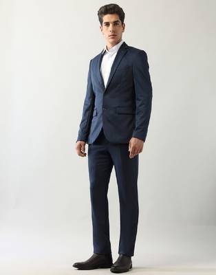 Slim-fit single breasted two piece suit 3