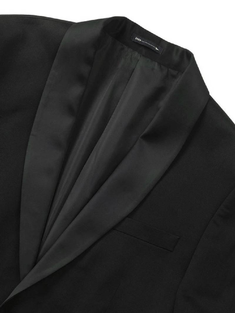 Slim-fit single-breasted three-piece suit