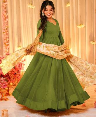 Green silk blend floral printed anarkali gown with dupatta for women 2
