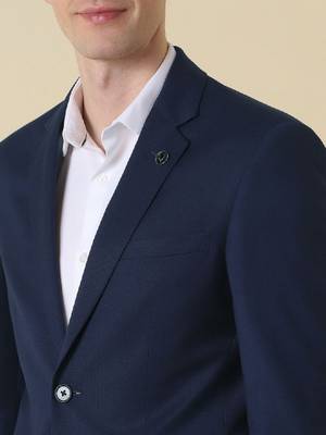 Slim-fit single-breasted two-piece suit 2