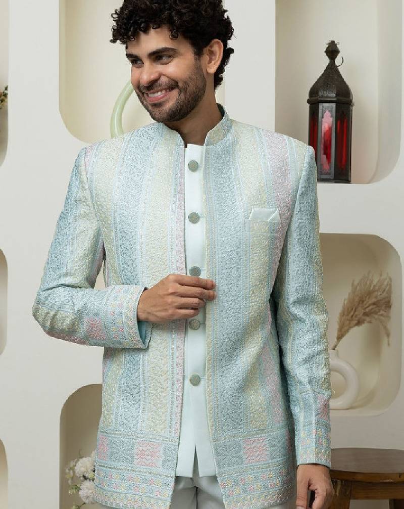 Men embroidered mandarin collar bandhgala two-piece suit
