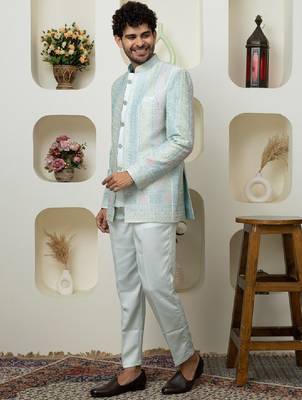 Men embroidered mandarin collar bandhgala two-piece suit 4
