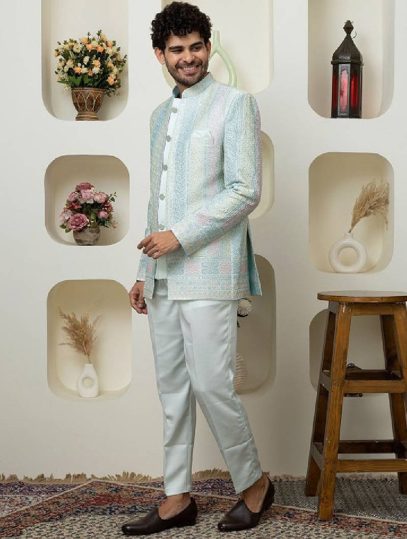 Men embroidered mandarin collar bandhgala two-piece suit