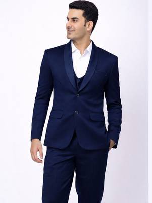Slim-fit single-breasted three-piece suit 4