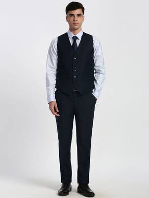 Textured slim-fit single-breasted three-piece formal suits 4