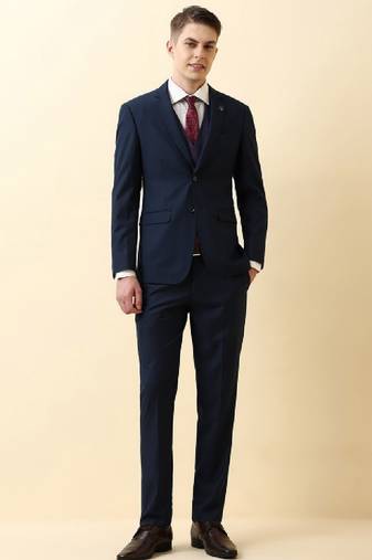 Single-breasted 3-piece suit