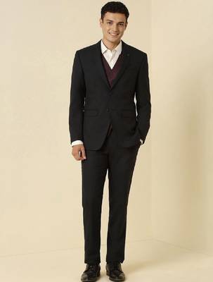 Men formal three piece suit 1
