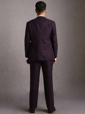 Men textured three piece suit 3