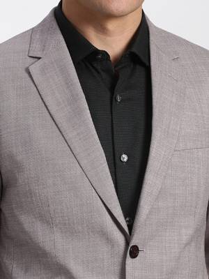 Textured slim-fit single-breasted two-piece formal suit 2