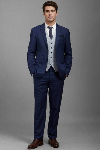 Textured slim fit single-breasted three piece formal suit