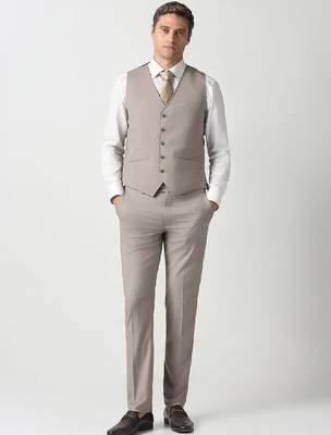 Slim-fit single-breasted three pieces suits 2