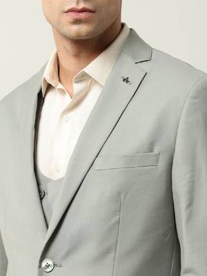 Tailored-fit double-breasted three-piece suit 2