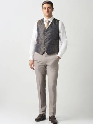 Slim-fit single-breasted three pieces suits 3