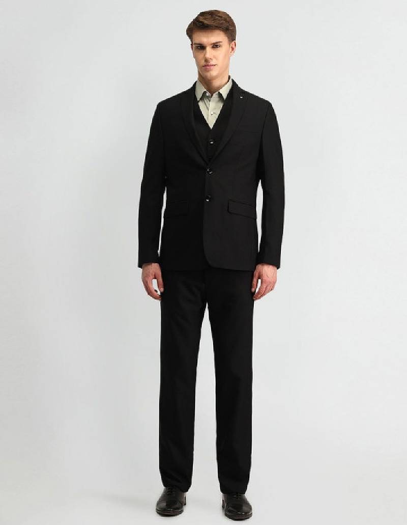 Men solid blazer & waistcoat with trousers