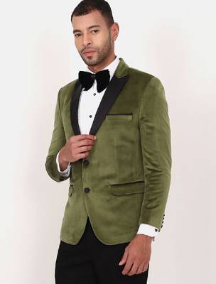 Slim-fit peaked lapel 2-piece suits 2