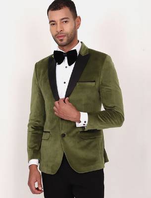 Slim-fit peaked lapel 2-piece suits 4