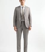 Men single-breasted tailored fit two piece suit