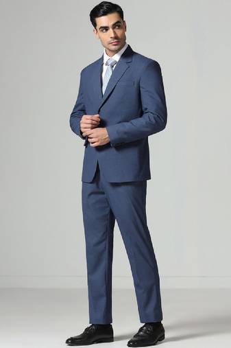 Single-breasted two-piece suit