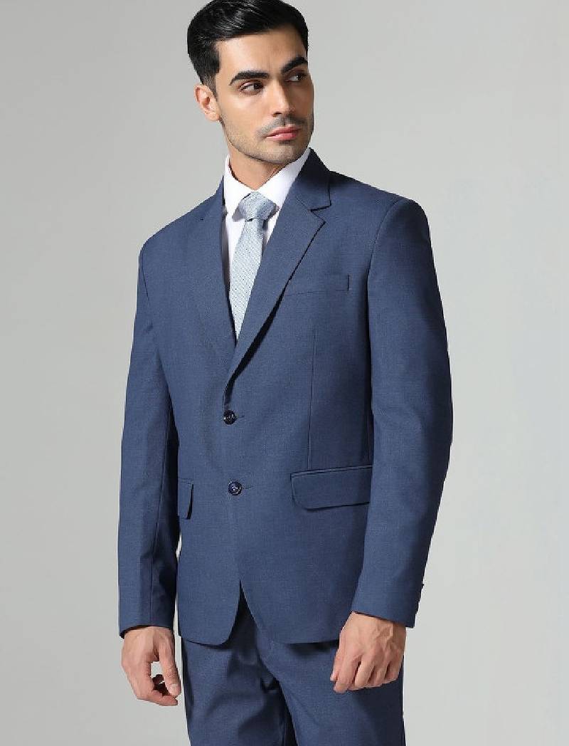 Single-breasted two-piece suit
