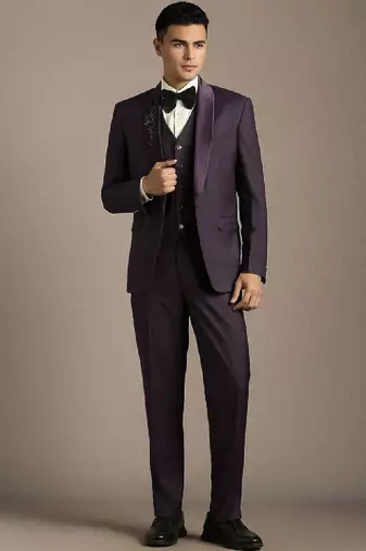 Embellished slim fit single-breasted three-piece suits