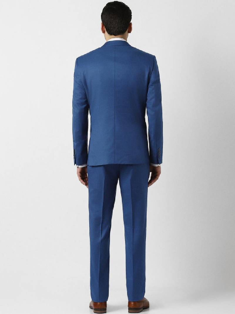 Slim-fit single-breasted two-piece suit