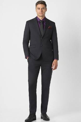 Single-breasted two-piece suit