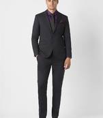 Single-breasted two-piece suit