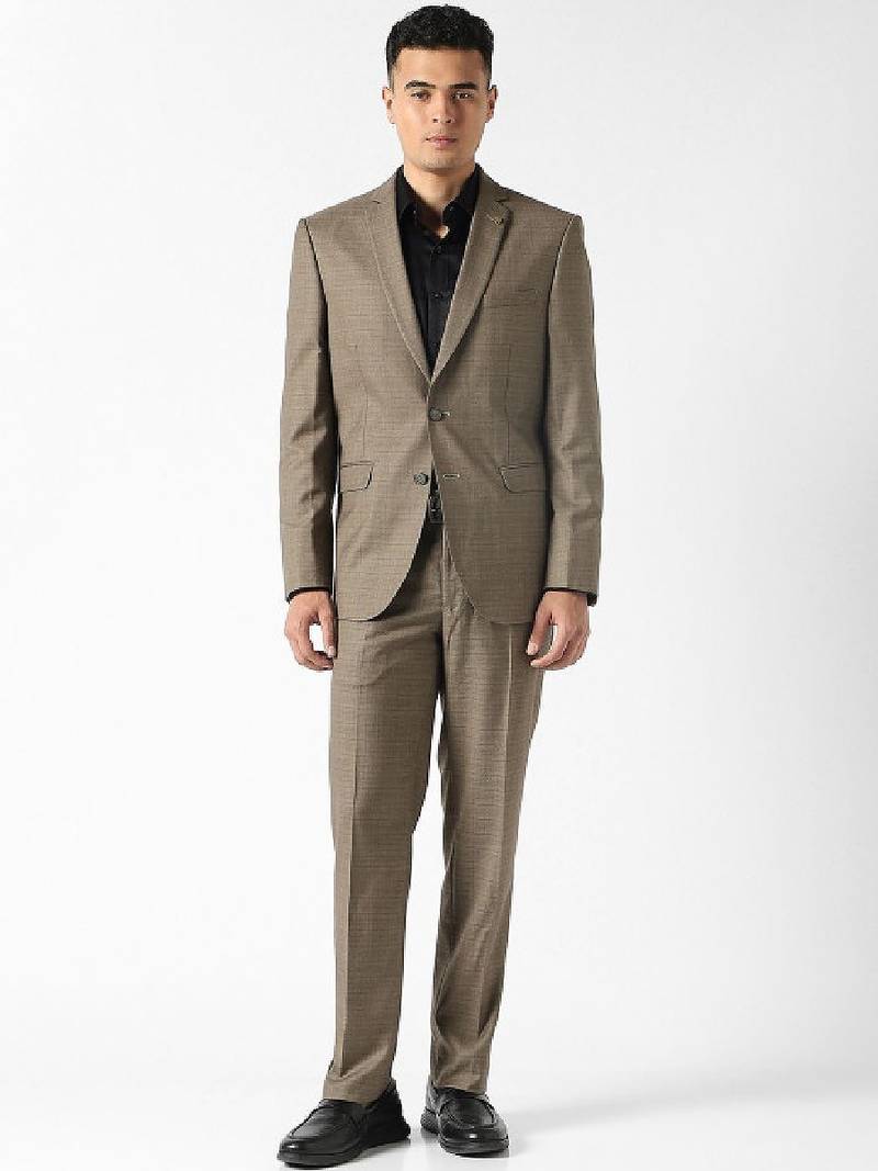 Self design slim fit single-breasted two-piece suits