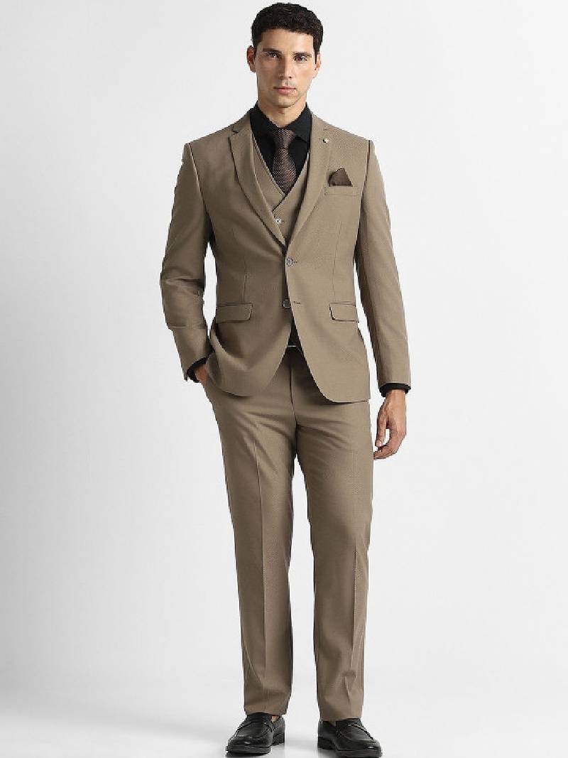Self design slim fit single-breasted three-piece suits