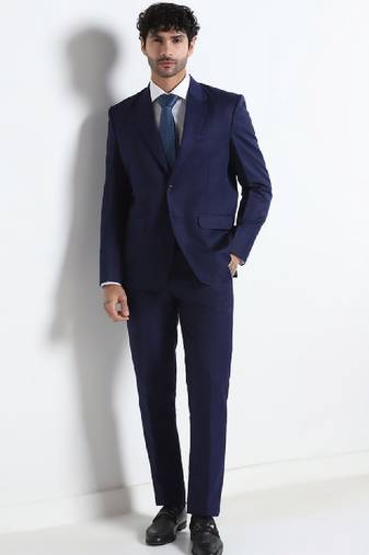 Single-breasted two-piece suits