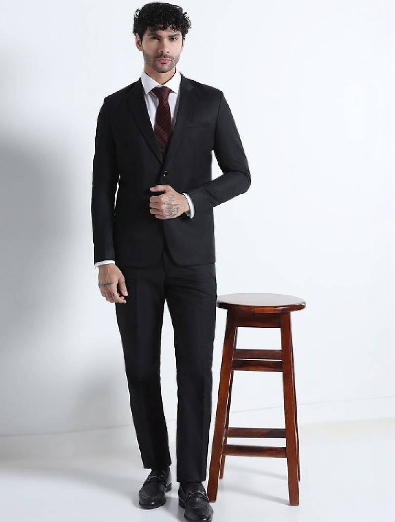 Single-breasted two-piece suits
