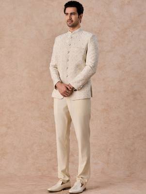 Self design tailored fit jodhpuri two-piece suit 4