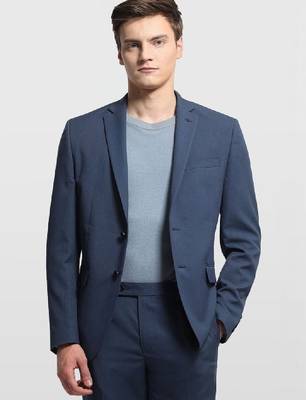 Men single-breasted notched lapel tailored fit blazer and trousers 3