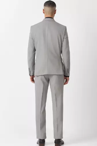 Slim-fit double-breasted two-piece suit