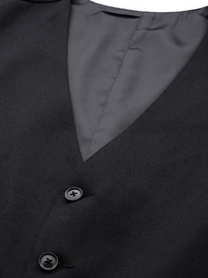 Notched lapel slim-fit single-breasted three-piece suit 3