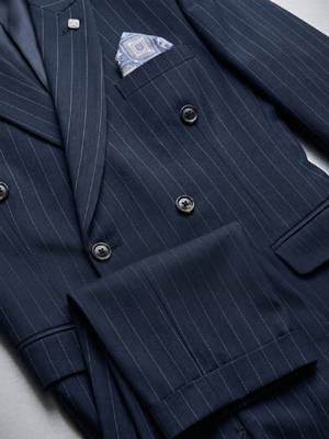 Striped peaked lapel collar double-breasted two-piece suit 4