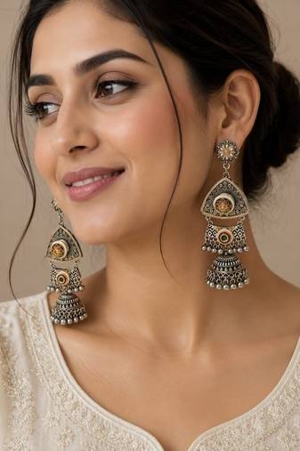 Multicolor trendy silver plated earrings for women