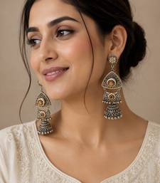 Multicolor trendy silver plated earrings for women