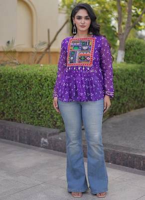  bandhani print kurti with kutchi patchwork -  free size  1