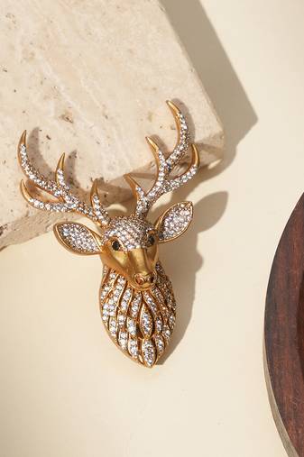 Gold plated kundan deer head royal brooch